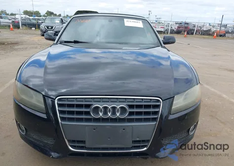 2011 Audi A5 Premium Plus z USA, uszkodzony, nr VIN WAUJFAFH3BN021143